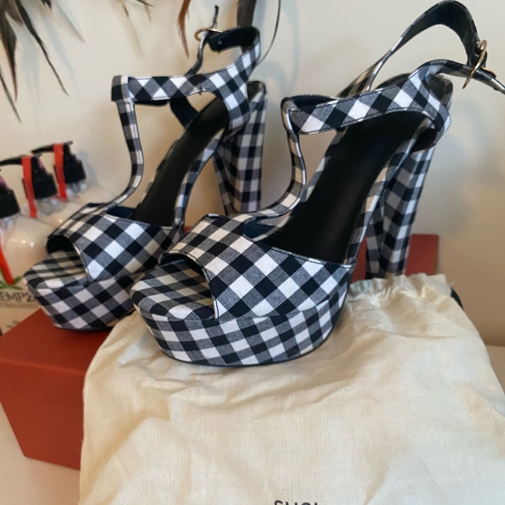 Susi Studio gingham Platform heels
